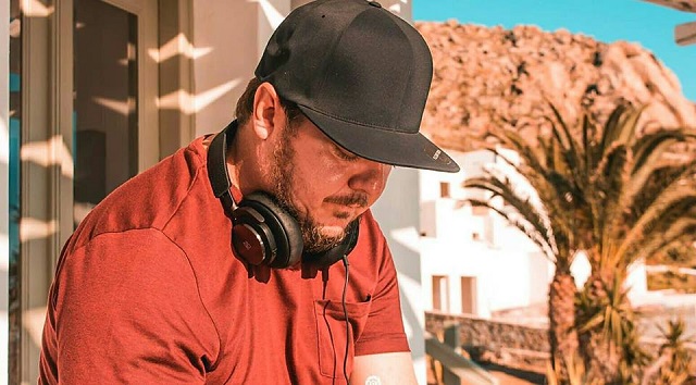 DJ Stavo