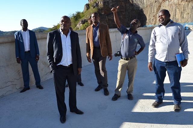 Dr Karikoga Kaseke (second left) at Tokwe-Mukosi Dam in Chivi District recently