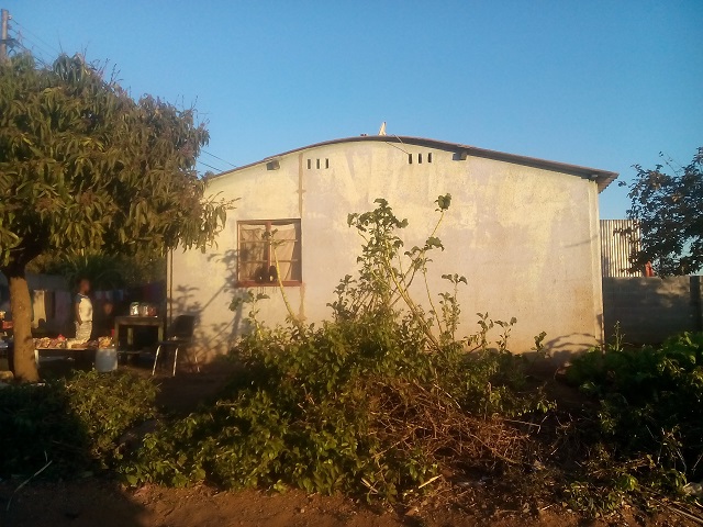 The Sizinda suburb house where the traffic policeman sought refuge yesterday