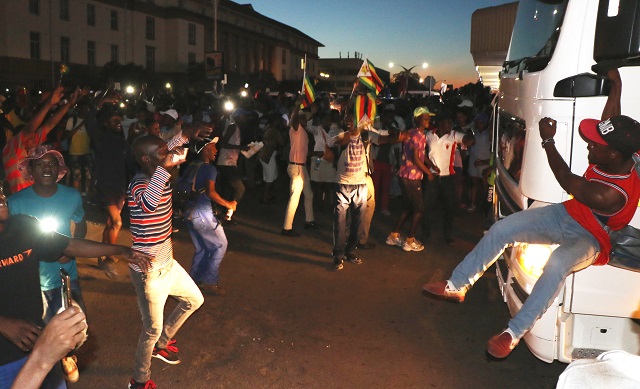 Bulawayo reacts to President resignation.