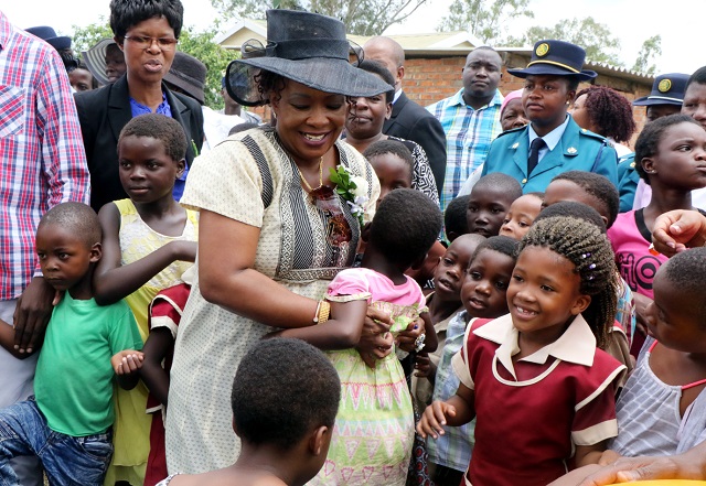 First lady at Thembiso Home7